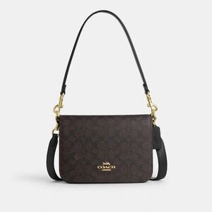 Quinn Bag In Signature Canvas